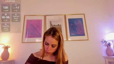Snapshot of lyana_xz chatting on 29, 5, 2026 LYA online show from 29, 5, 2026