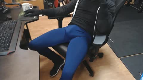 Snapshot of lycraboy123 chatting on 29, 12, 2024 lycraboy123 online show from 29, 12, 2024