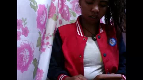 Lydiah online show from 6, 10, 2025