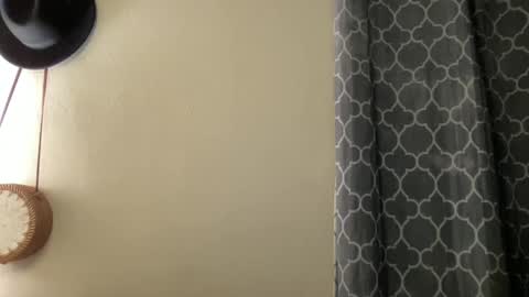 Olivia online show from 12, 2, 2025