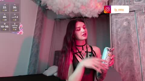 Snapshot of lylita_moon chatting on 8, 1, 2025 Littl online show from 8, 1, 2025