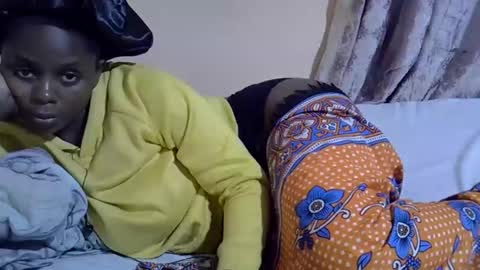 lyn_anna online show from 30, 9, 2025