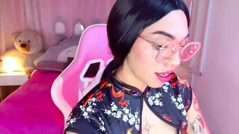 Lyna love online show from 15, 10, 2025