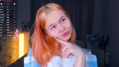 Cozy Lynns room online show from 5, 2, 2026