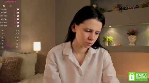 Lola online show from 2, 3, 2025