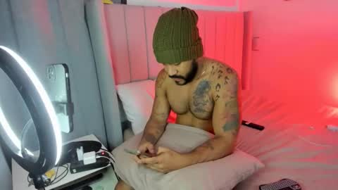Snapshot of lyon_dark chatting on 11, 1, 2026 Lyon Dark online show from 11, 1, 2026