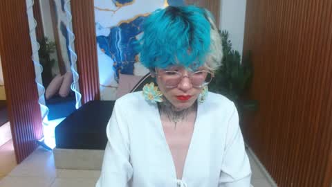 lyra_tay online show from 8, 4, 2026