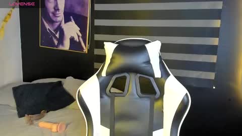 Snapshot of lyralux10 chatting on 14, 9, 2025 lyralux10 online show from 14, 9, 2025