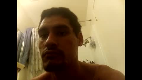 Snapshot of lyrwalkerrabbits96 chatting on 4, 11, 2025  Lyr.WalkerRabbit96 online show from 4, 11, 2025