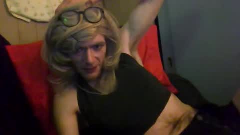 Snapshot of m19261 chatting on 9, 3, 2026 Even online show from 9, 3, 2026