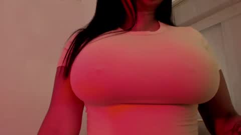 Emilia  online show from 31, 7, 2026