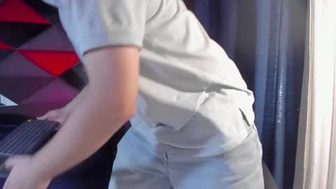 Snapshot of maatt_de_luca chatting on 27, 9, 2025 Matt De Luca online show from 27, 9, 2025