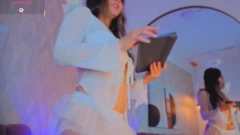 Maca online show from 31, 10, 2025