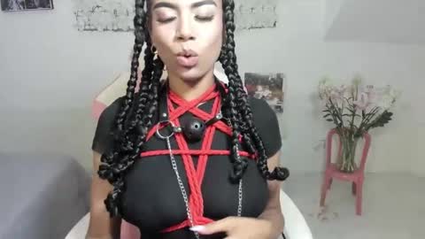 Mac Delice online show from 15, 2, 2025