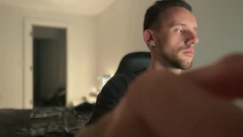 Snapshot of macebre chatting on 17, 9, 2025 my beautiful long dick will make you happy online show from 17, 9, 2025