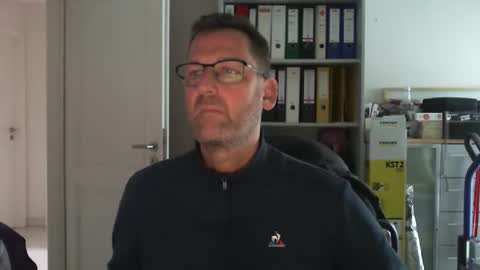 macfly67 online show from 15, 12, 2025