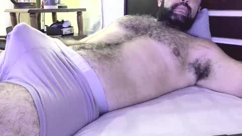 machoathome online show from 5, 3, 2025