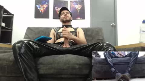 instagram mackdanielsx online show from 29, 10, 2025