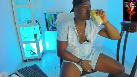 Snapshot of mackbig_dick2 chatting on 8, 8, 2026 MACKBIG DICK im a damn dominant I like ATMs INSTAGRAM Edwinaragonc online show from 8, 8, 2026
