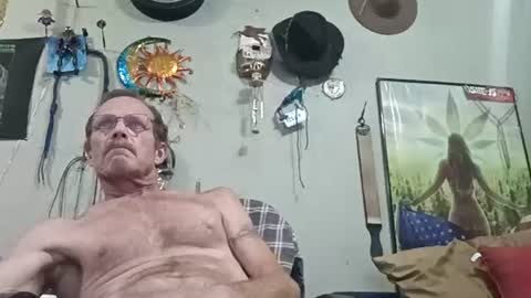 mackdog1369 online show from 21, 7, 2026