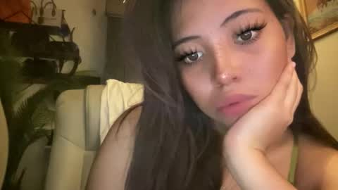 Snapshot of macycollinx chatting on 5, 2, 2026 Maceey online show from 5, 2, 2026