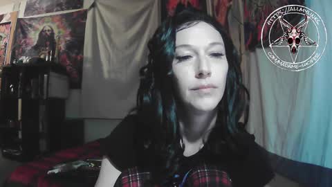 Snapshot of madame_lucifer chatting on 29, 9, 2025 Madame Lucifer online show from 29, 9, 2025