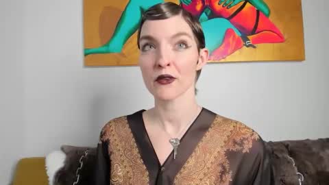 Madam Mezusa online show from 15, 1, 2025