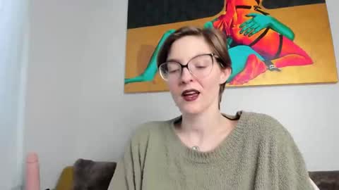 Madam Mezusa online show from 28, 1, 2025