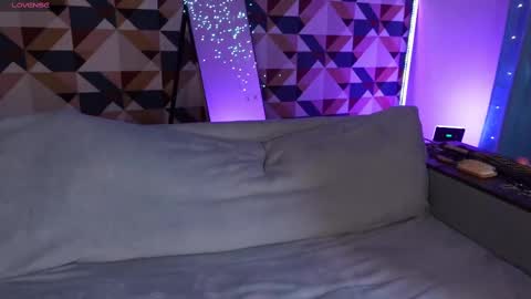 Maddi online show from 10, 2, 2025