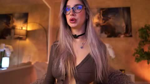 Maddie online show from 23, 3, 2026