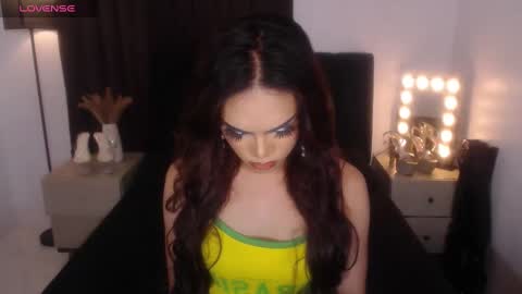 Snapshot of maddieontop chatting on 20, 2, 2025 maddieontop online show from 20, 2, 2025