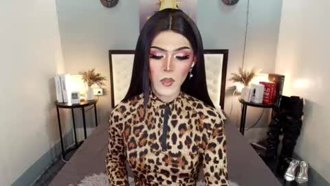 Snapshot of maddisonwil chatting on 28, 9, 2025 M A D D Y online show from 28, 9, 2025