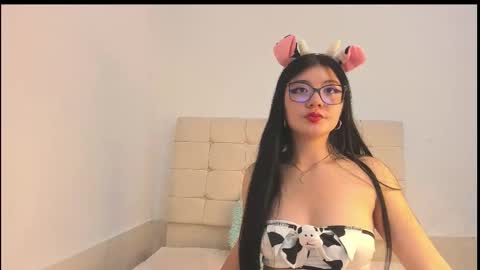 Snapshot of maddy_stone207 chatting on 18, 10, 2025 maddy online show from 18, 10, 2025