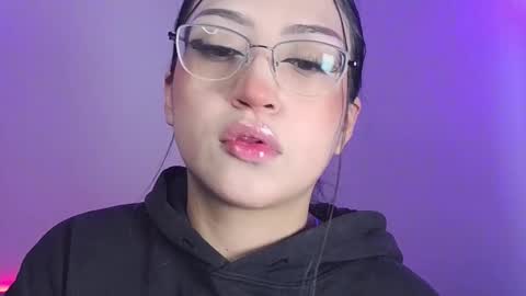 Snapshot of maddyghost chatting on 25, 9, 2025   Please followme and rate me your thumbs up online show from 25, 9, 2025