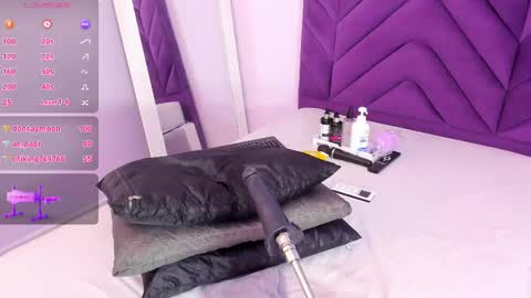 maddyjohnsonn online show from 28, 2, 2025