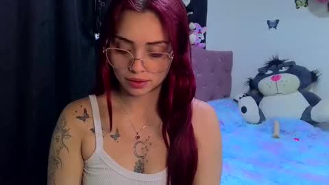 Snapshot of madeleine_2018 chatting on 9, 5, 2026 sofia online show from 9, 5, 2026
