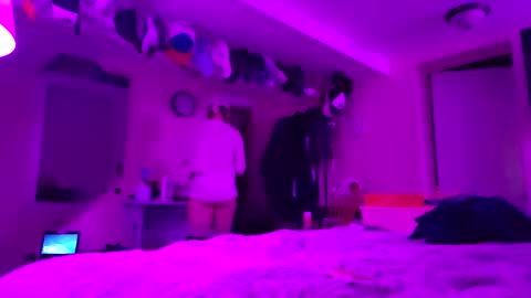 Snapshot of madie_ray chatting on 18, 9, 2025 Madie Ray online show from 18, 9, 2025