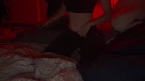 Snapshot of madie_ray chatting on 6, 10, 2025 Madie Ray online show from 6, 10, 2025