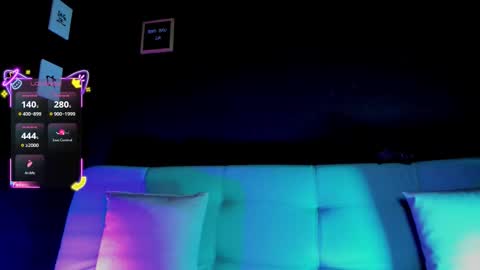 Madison Watson online show from 4, 12, 2025