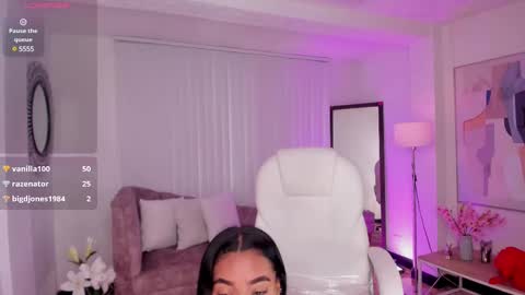 Snapshot of madisson_davon chatting on 7, 3, 2025 Madisson Davon online show from 7, 3, 2025