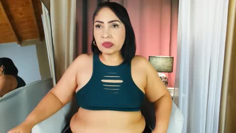 MADISSOONE  online show from 28, 11, 2025