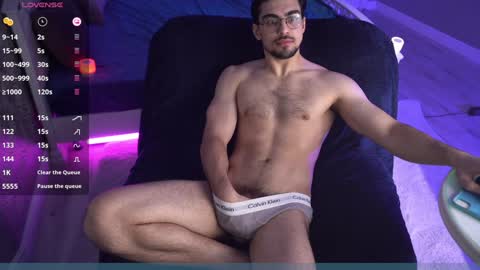 Snapshot of madmaxbad chatting on 3, 1, 2025 madmaxbad online show from 3, 1, 2025