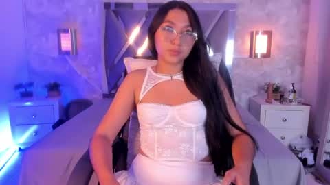Mady Roa online show from 15, 7, 2026