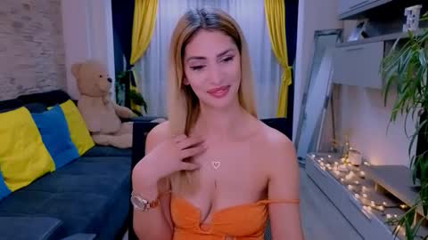 Madye Roberts online show from 7, 1, 2026