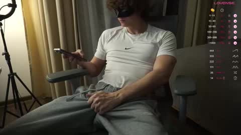 Mike XMaestro 3369 online show from 8, 11, 2025