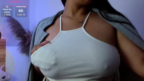 Snapshot of mafe_velezzz chatting on 14, 10, 2025 mafevelezzz online show from 14, 10, 2025