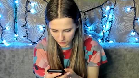 Maggie online show from 16, 2, 2025