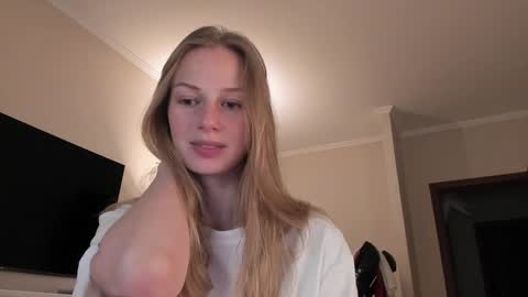 Alice  online show from 24, 12, 2024