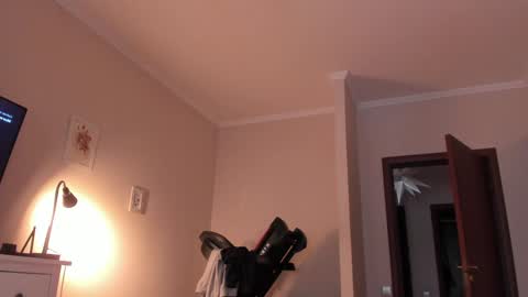 Alice  online show from 4, 2, 2026