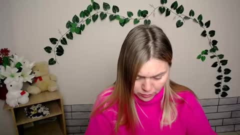 magic_katarina_ online show from 3, 12, 2024